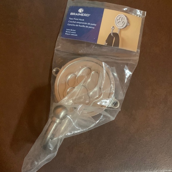 🆕 PAW 🐾 PRINT METAL HOOK - Picture 2 of 8